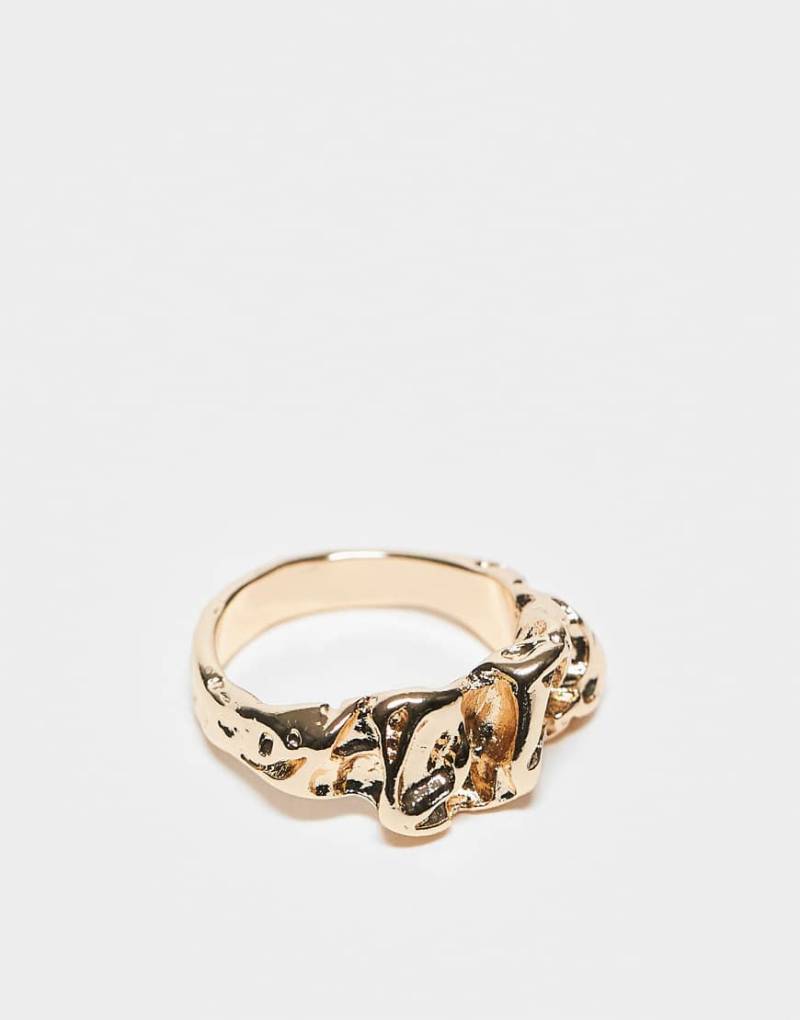 ASOS DESIGN - Goldfarbener Ring mit strukturierter Oberfläche von ASOS DESIGN