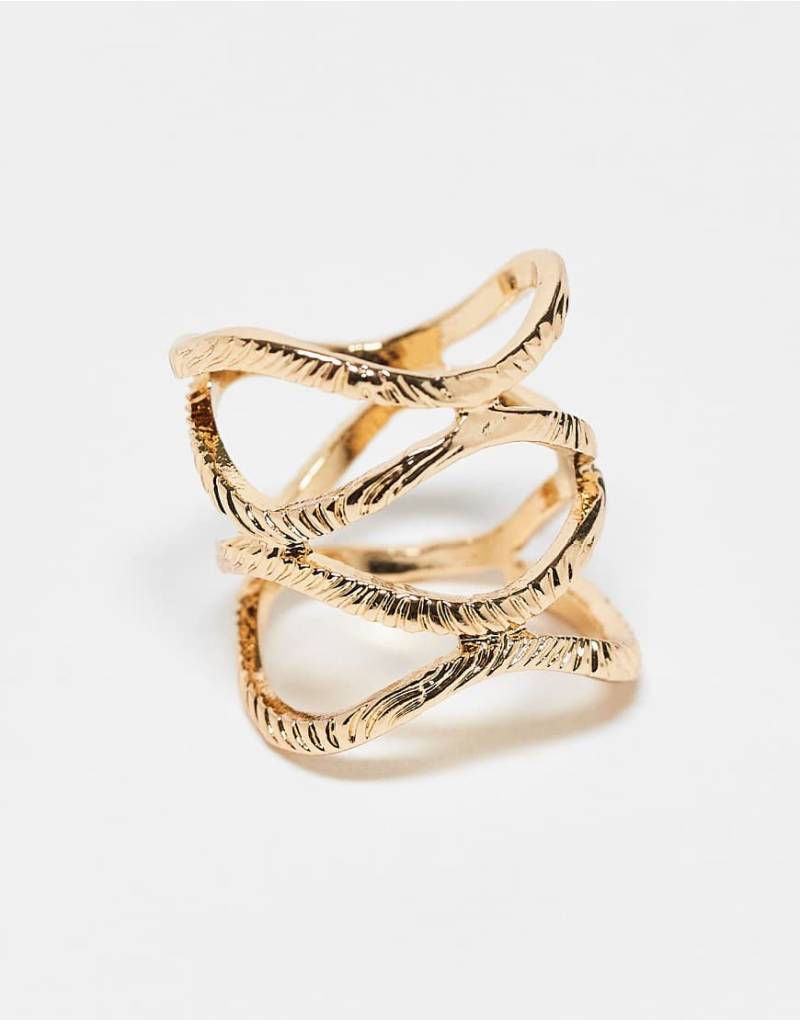 ASOS DESIGN - Goldfarbener Ring mit verdrehtem Detail von ASOS DESIGN