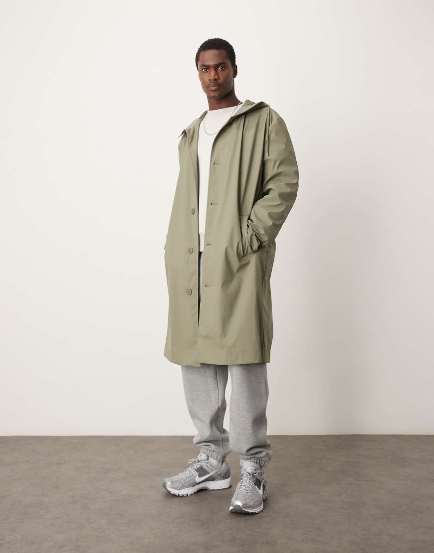 ASOS DESIGN - Gummierter Trenchcoat in Khaki mit Kapuze-Grün von ASOS DESIGN