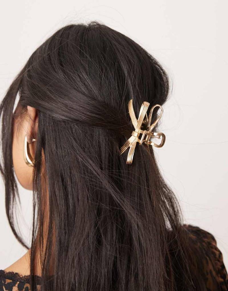 ASOS DESIGN - Haarklammer in Goldoptik mit Schleifendetail-Goldfarben von ASOS DESIGN
