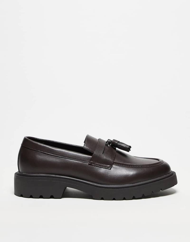 ASOS DESIGN - Halbschuhe in Braun mit Bommel von ASOS DESIGN