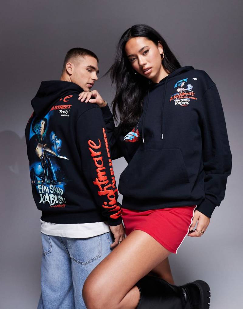 ASOS DESIGN - Halloween - Unisex-Kapuzenpullover in Schwarz mit Oversize-Schnitt und „Nightmare on Elm Street"-Schaumdruck von ASOS DESIGN