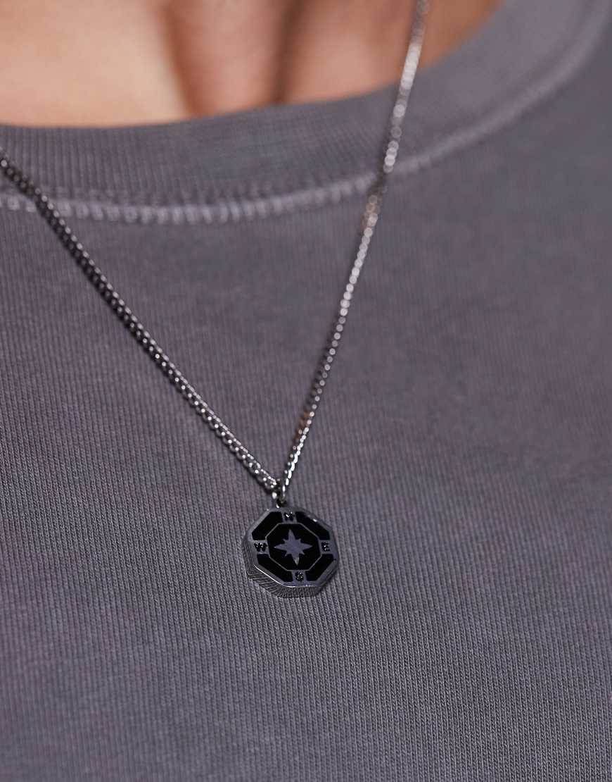 ASOS DESIGN - Silberfarbene Halskette aus wasserfestem Edelstahl mit Kompassanhänger von ASOS DESIGN