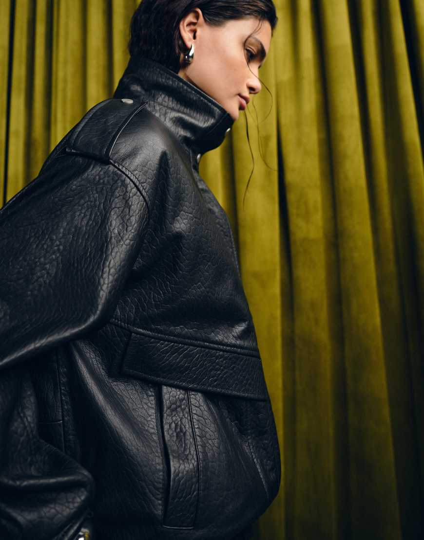 ASOS DESIGN - Harrington-Bomberjacke aus echtem Büffelleder in Schwarz mit Steppfutter von ASOS DESIGN