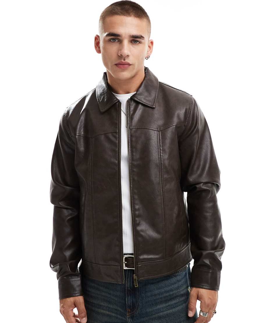 ASOS DESIGN - Harrington-Jacke aus Kunstleder in Braun ASOS DESIGN - Harrington-Jacke aus Kunstleder in Braun von ASOS DESIGN