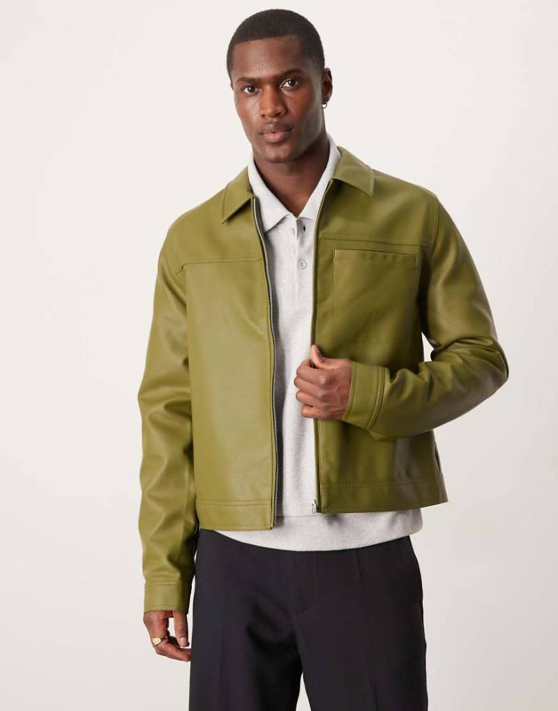ASOS DESIGN - Harrington-Jacke aus Kunstleder in Grün von ASOS DESIGN