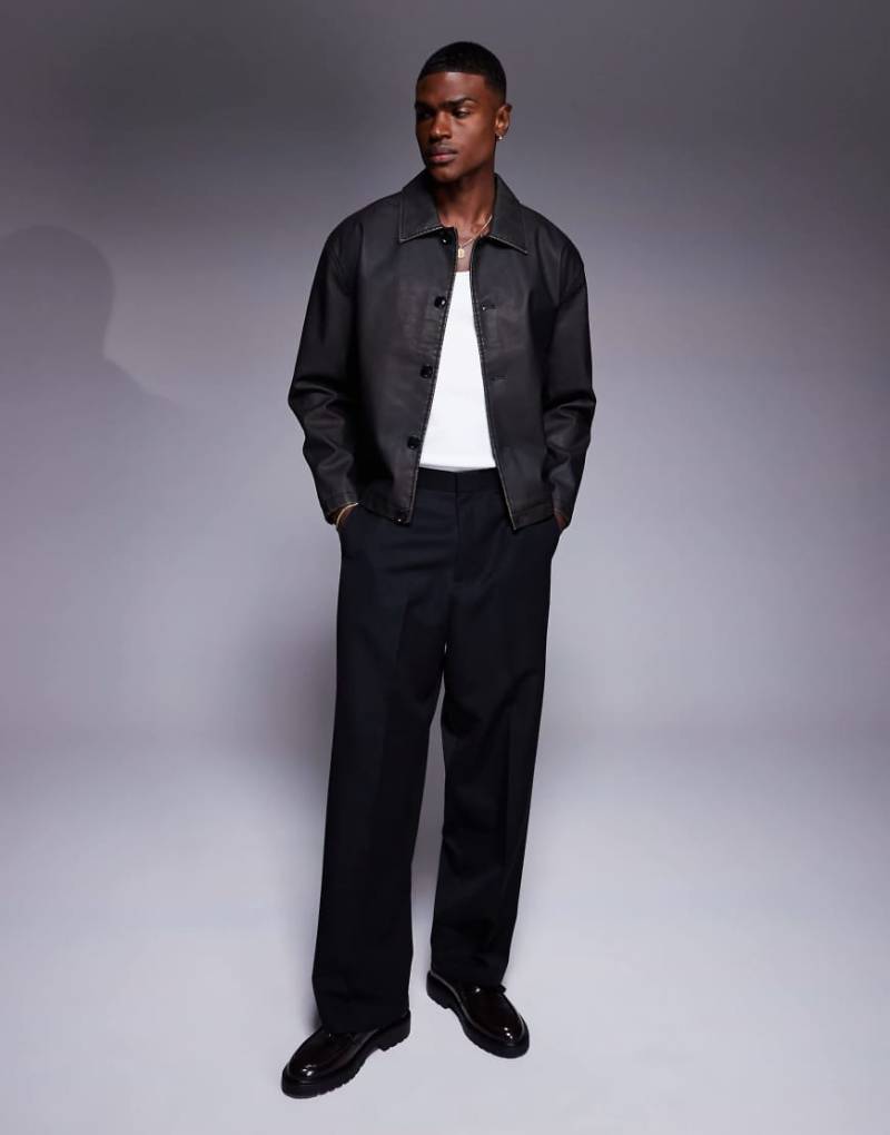 ASOS DESIGN - Harrington-Jacke aus Kunstleder in Schwarz-Braun von ASOS DESIGN