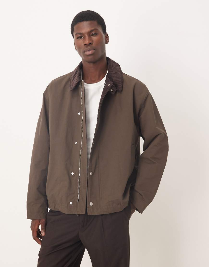 ASOS DESIGN - Harrington-Jacke in Braun mit Cord-Kragen-Brown von ASOS DESIGN