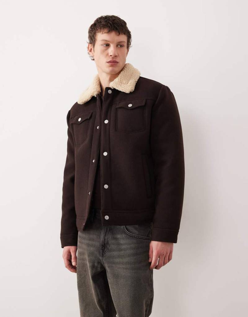 ASOS DESIGN - Harrington-Jacke in brauner Wolloptik mit Teddyfell-Futter im Relaxed-Fit-Brown von ASOS DESIGN