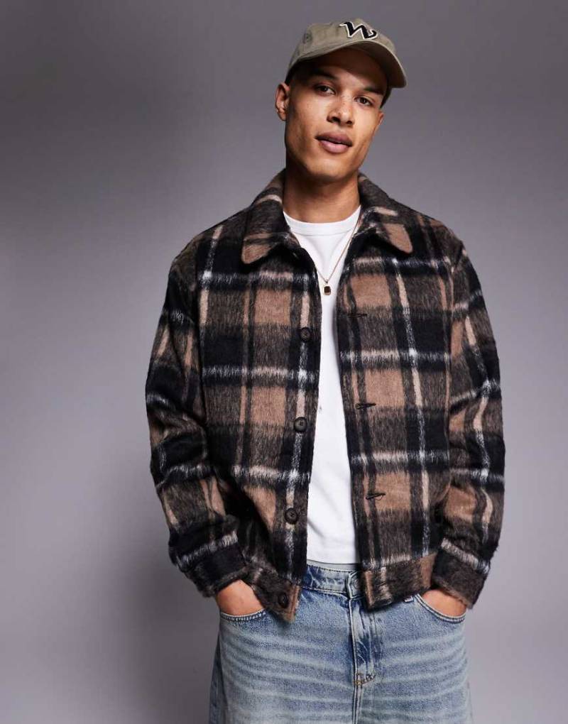 ASOS DESIGN - Harrington-Jacke in schwarzer Woll-Optik mit Karomuster und Oversize-Schnitt von ASOS DESIGN