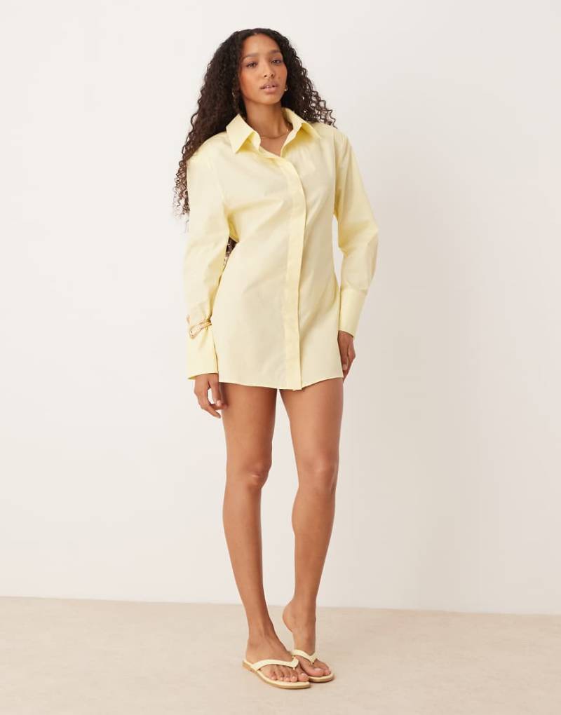 ASOS DESIGN - Hemd-Minikleid in Buttermilch mit elastischer Taille-Gelb von ASOS DESIGN