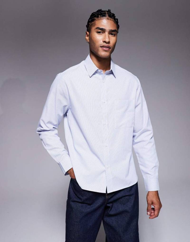 ASOS DESIGN - Hemd aus Popeline in Blau gestreift mit regulärer Passform-Weiß von ASOS DESIGN