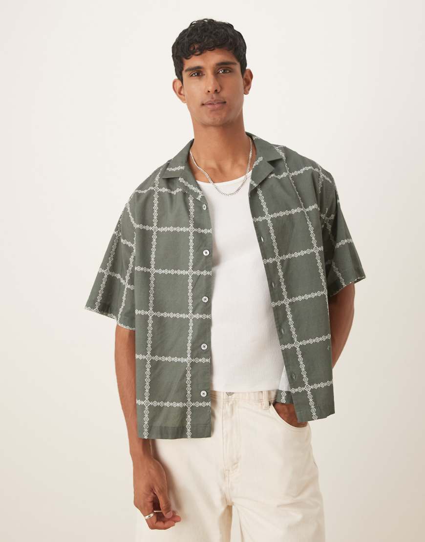 ASOS DESIGN - Grün kariertes Hemd in normaler Passform-Grau von ASOS DESIGN