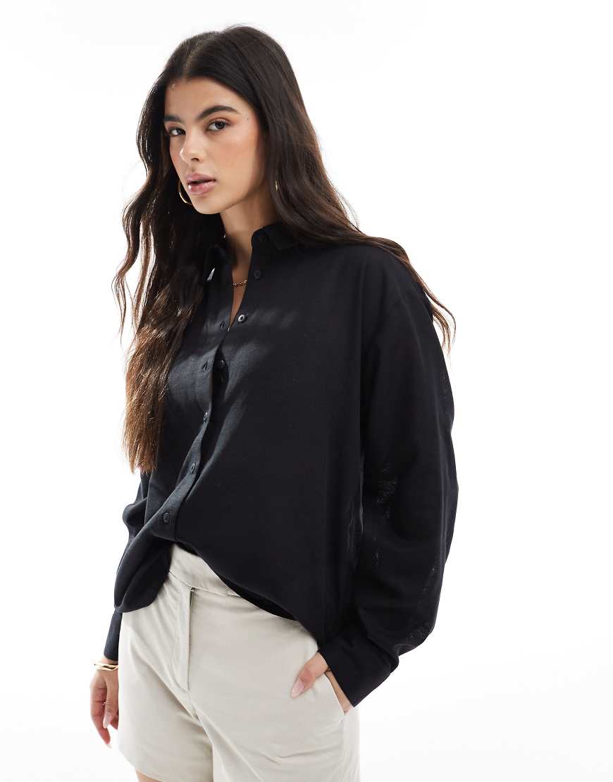 ASOS DESIGN - Hemdbluse aus Leinenmix in Schwarz von ASOS DESIGN