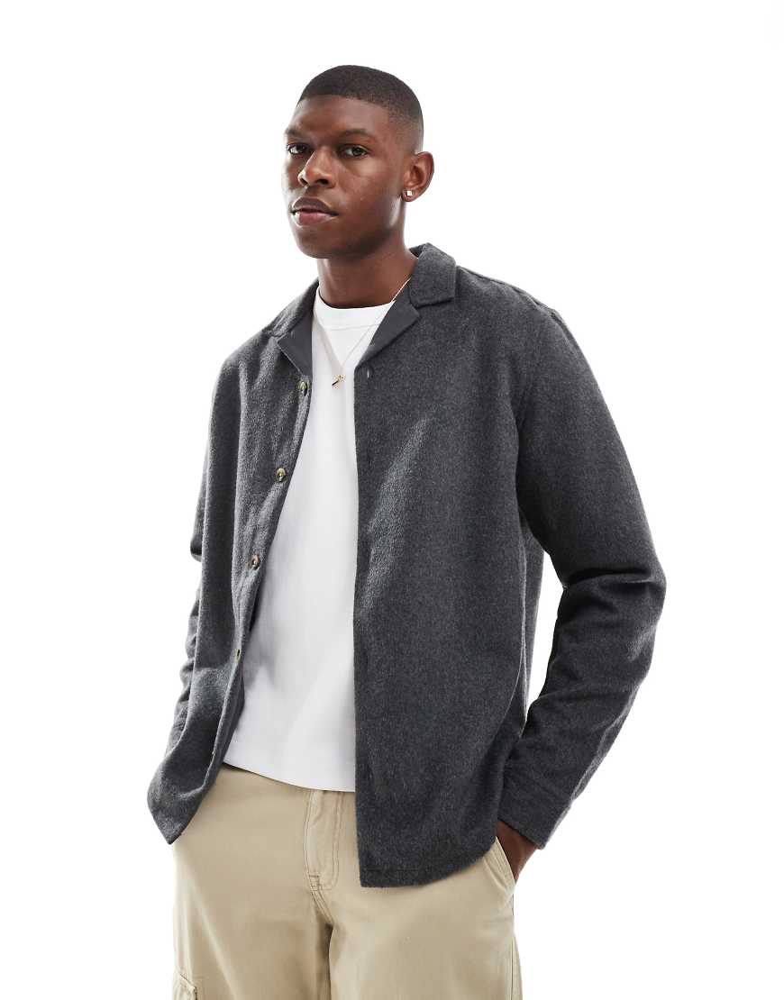 ASOS DESIGN - Hemdjacke in schwarzer Wolloptik mit Reverskragen-Grau ASOS DESIGN - Hemdjacke in schwarzer Wolloptik mit Reverskragen-Grau von ASOS DESIGN