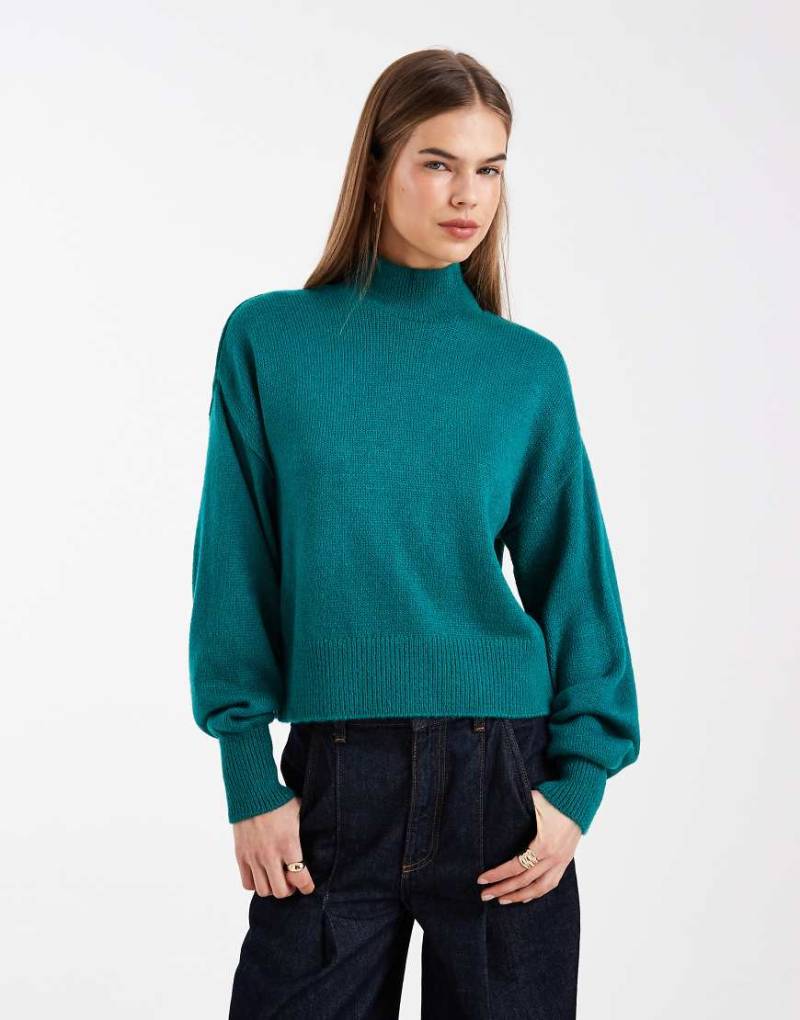 ASOS DESIGN - Hochgeschlossener Pullover in Petrol-Blau von ASOS DESIGN