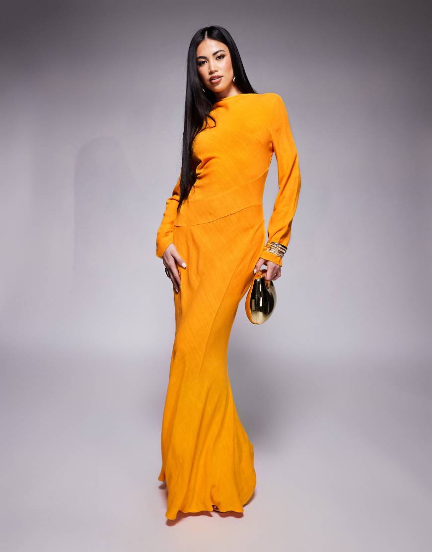 ASOS DESIGN - Hochgeschlossenes Maxikleid aus Leinen in Orange mit Ziernähten ASOS DESIGN - Hochgeschlossenes Maxikleid aus Leinen in Orange mit Ziernähten von ASOS DESIGN