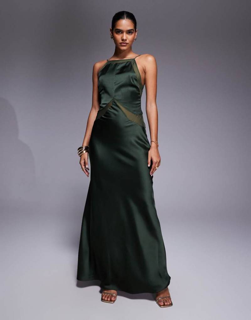 ASOS DESIGN - Hochgeschlossenes Maxikleid aus Satin-Chiffon-Mix in Dunkelgrün mit eckigem Ausschnitt und Muster von ASOS DESIGN
