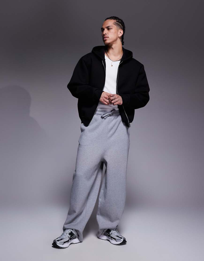 ASOS DESIGN - Hochwertige Oversize-Jogginghose in Grau meliert mit Ballonschnitt, 400 g/m² ASOS DESIGN - Hochwertige Oversize-Jogginghose in Grau meliert mit Ballonschnitt, 400 g/m² von ASOS DESIGN