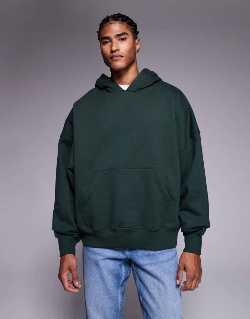 ASOS DESIGN - Hochwertiger, schwerer Kapuzenpullover in Khaki mit extremem Oversize-Schnitt, 400 g/m²-Grün von ASOS DESIGN