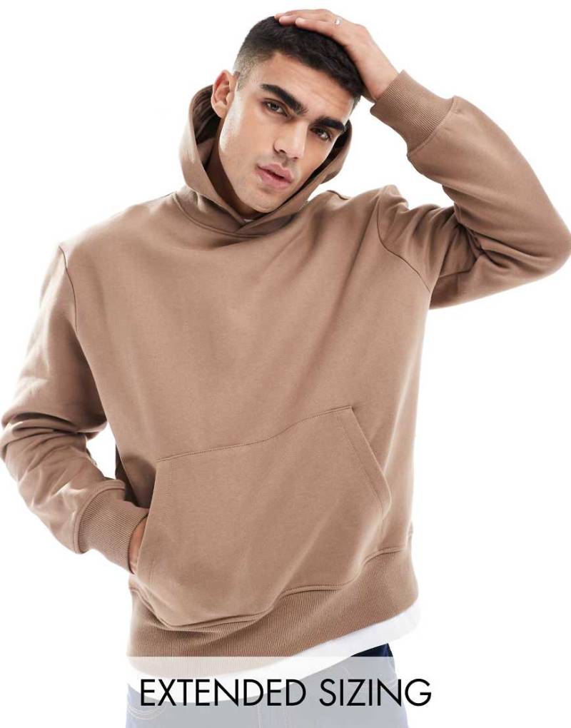 ASOS DESIGN - Hochwertiger, schwerer Oversize-Kapuzenpullover in Beige, 400 g/m²-Braun von ASOS DESIGN