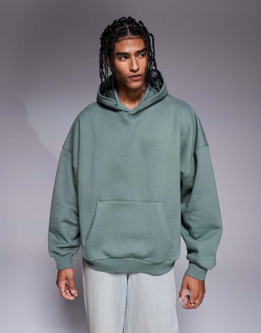 ASOS DESIGN - Hochwertiger, schwerer Oversize-Kapuzenpullover in Grün, 400 g/m² ASOS DESIGN - Hochwertiger, schwerer Oversize-Kapuzenpullover in Grün, 400 g/m² von ASOS DESIGN