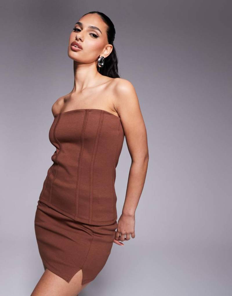 ASOS DESIGN - Hochwertiger Ponte-Minirock in Schokobraun, Kombiteil von ASOS DESIGN