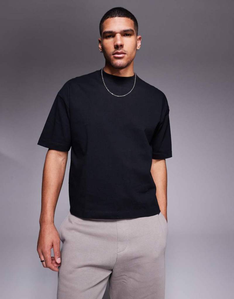 ASOS DESIGN - Sehr schweres, kastiges Oversize-T-Shirt in Schwarz von ASOS DESIGN