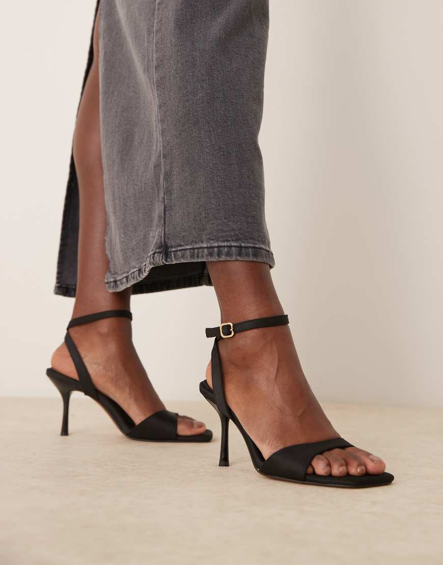 ASOS DESIGN - Hollow - Filigrane Absatz-Sandalen in Schwarz von ASOS DESIGN