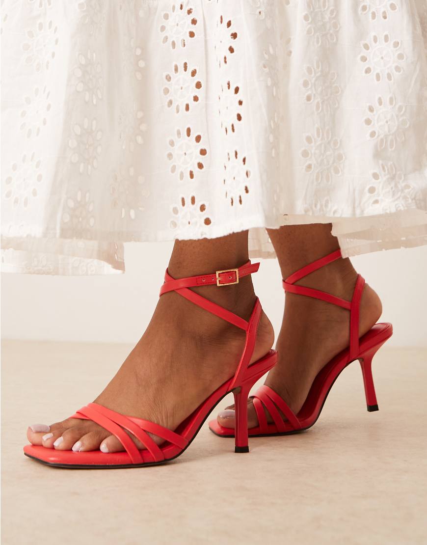 ASOS DESIGN - Honey - Sandaletten in Rot mit mittelhohem Absatz-Orange von ASOS DESIGN