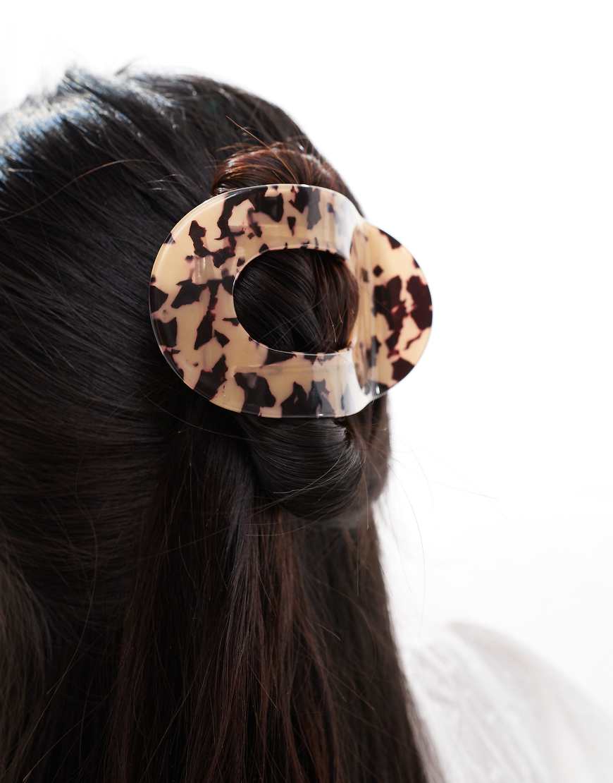 ASOS DESIGN - Horizontale XL-Haarklammer in Schildpatt-Optik-Braun von ASOS DESIGN