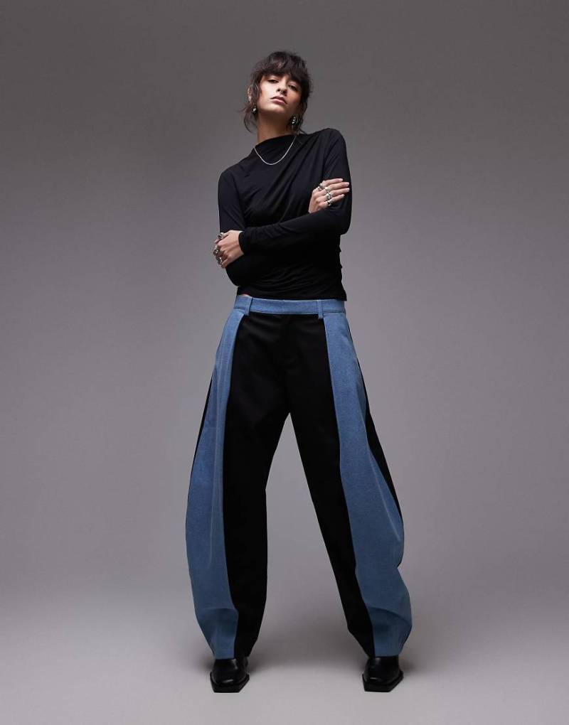 ASOS DESIGN - Hose im schwarzen Deconstructed-Design mit Denim-Kontrast-Detail von ASOS DESIGN