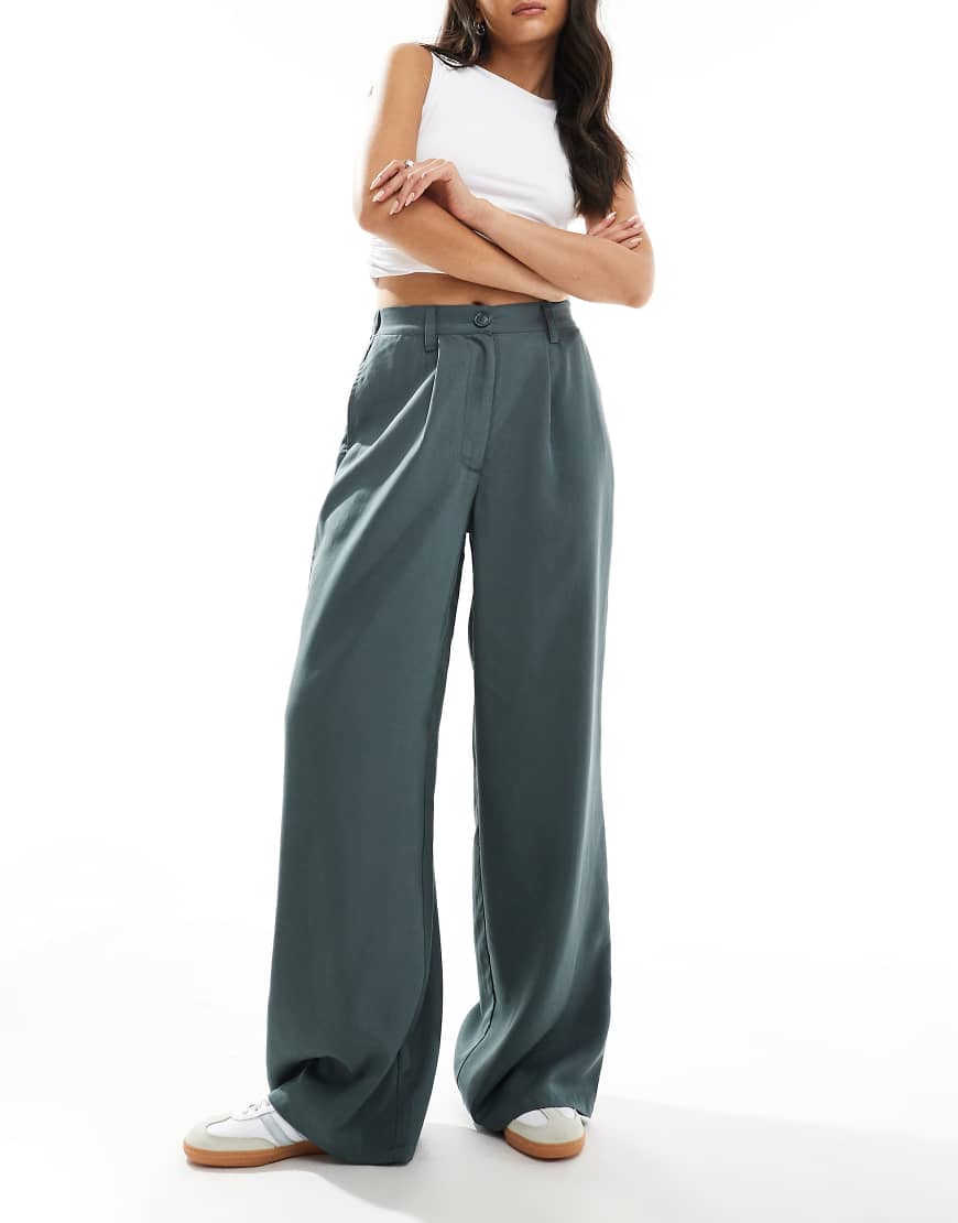 ASOS DESIGN - Hose in Petrolblau mit lockerem, geradem Schnitt von ASOS DESIGN