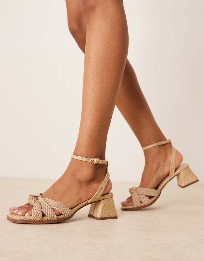 ASOS DESIGN - Hummingbird - Sandaletten in Steinbeige mit Webdetail und mittelhohem Blockabsatz-Neutral ASOS DESIGN - Hummingbird - Sandaletten in Steinbeige mit Webdetail und mittelhohem Blockabsatz-Neutral von ASOS DESIGN