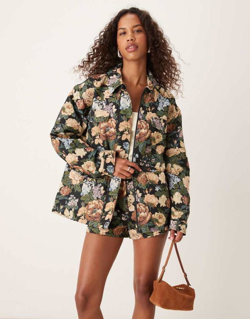 ASOS DESIGN - Jacke aus floralem Jacquard mit Taschendetail-Bunt von ASOS DESIGN