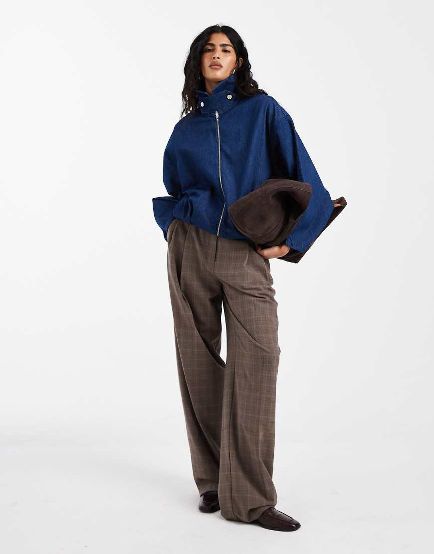 ASOS DESIGN - Jacke in Indigoblau mit Ballonsaum und Stehkragen von ASOS DESIGN