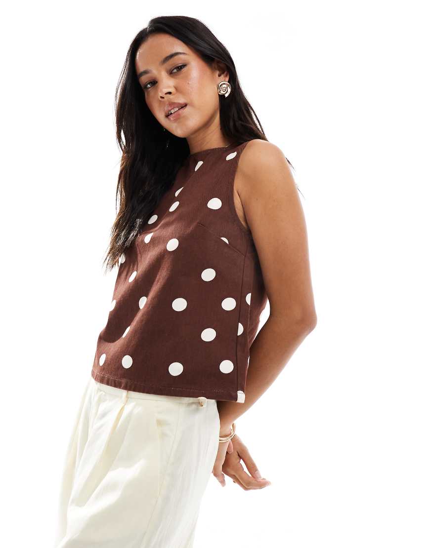 ASOS DESIGN - Jeans-Tanktop in gepunktetem Braun ASOS DESIGN - Jeans-Tanktop in gepunktetem Braun von ASOS DESIGN