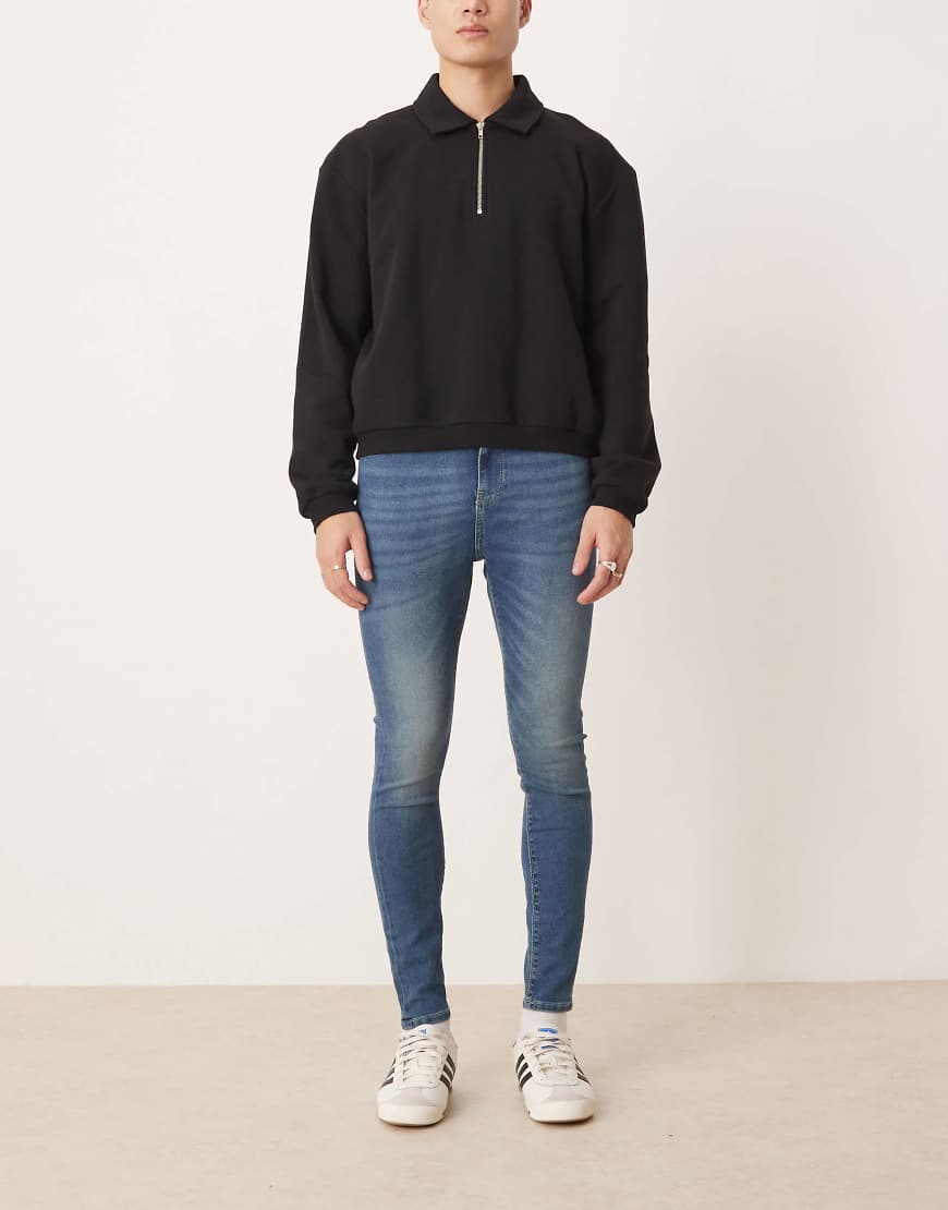 ASOS DESIGN - Jeans aus Power-Stretch in verwaschenem Dunkelblau ASOS DESIGN - Jeans aus Power-Stretch in verwaschenem Dunkelblau von ASOS DESIGN