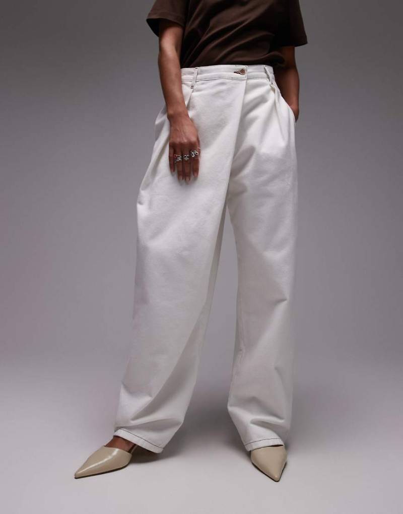 ASOS DESIGN - Jeans in Ecru mit weitem Bein und Wickeldetail-Weiß von ASOS DESIGN