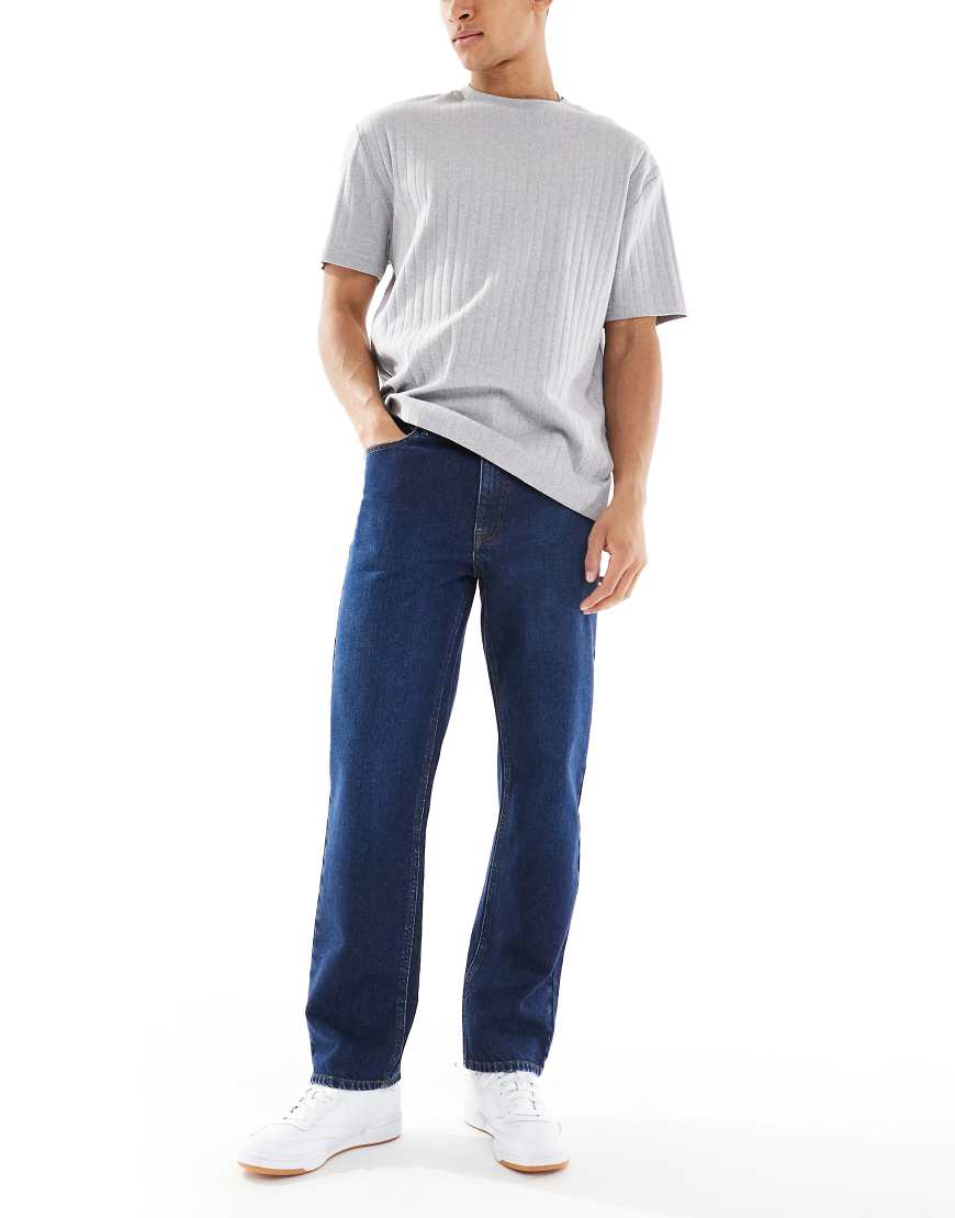 ASOS DESIGN - Jeans mit geradem Bein in verwaschenem Dunkelblau von ASOS DESIGN