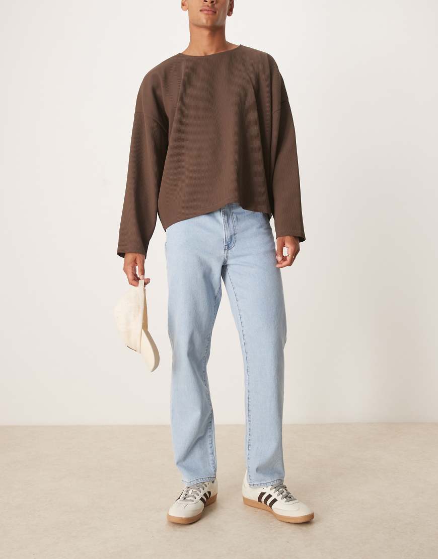 ASOS DESIGN - Jeans mit geradem Schnitt in hellblauer Waschung von ASOS DESIGN