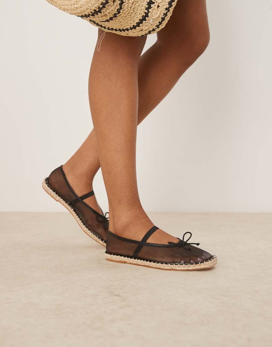 ASOS DESIGN - Jennie - Espadrilles-Ballerinas aus Netzstoff in Schwarz von ASOS DESIGN