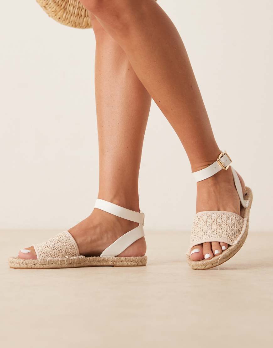 ASOS DESIGN - Jilly - Espadrilles-Sandalen in weißem Häkeldesign von ASOS DESIGN