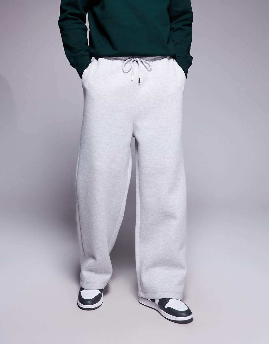 ASOS DESIGN - Jogginghose aus schwerem, neoprenartigem Material in meliertem Grau mit weitem Bein ASOS DESIGN - Jogginghose aus schwerem, neoprenartigem Material in meliertem Grau mit weitem Bein von ASOS DESIGN