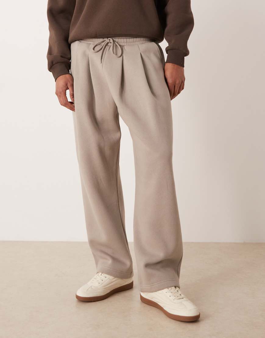 ASOS DESIGN - Jogginghose in Grau mit Bundfalten und weitem Bein von ASOS DESIGN