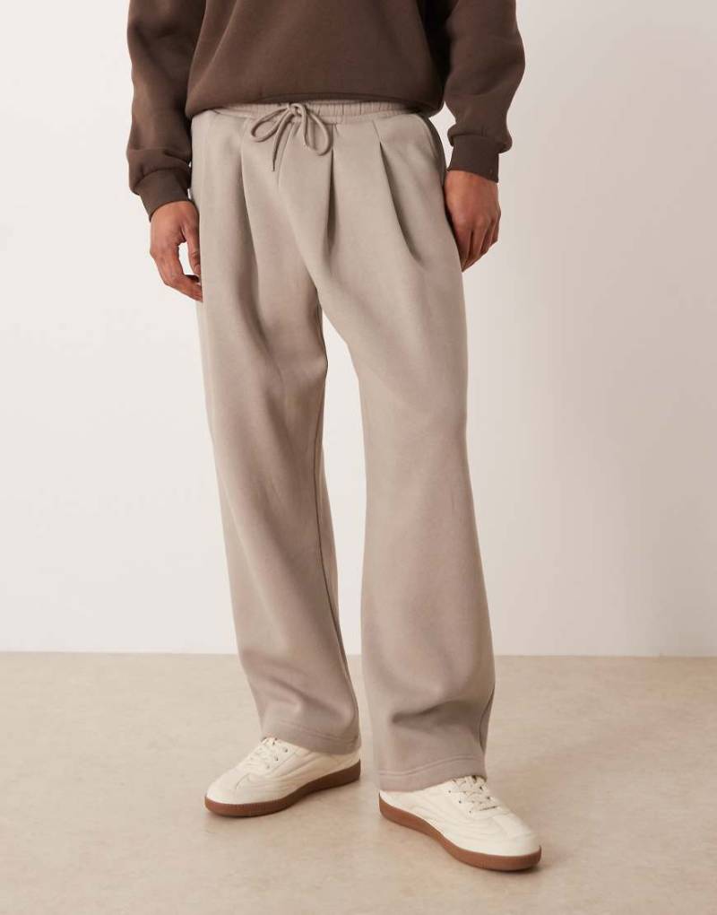 ASOS DESIGN - Jogginghose in Grau mit Bundfalten und weitem Bein von ASOS DESIGN