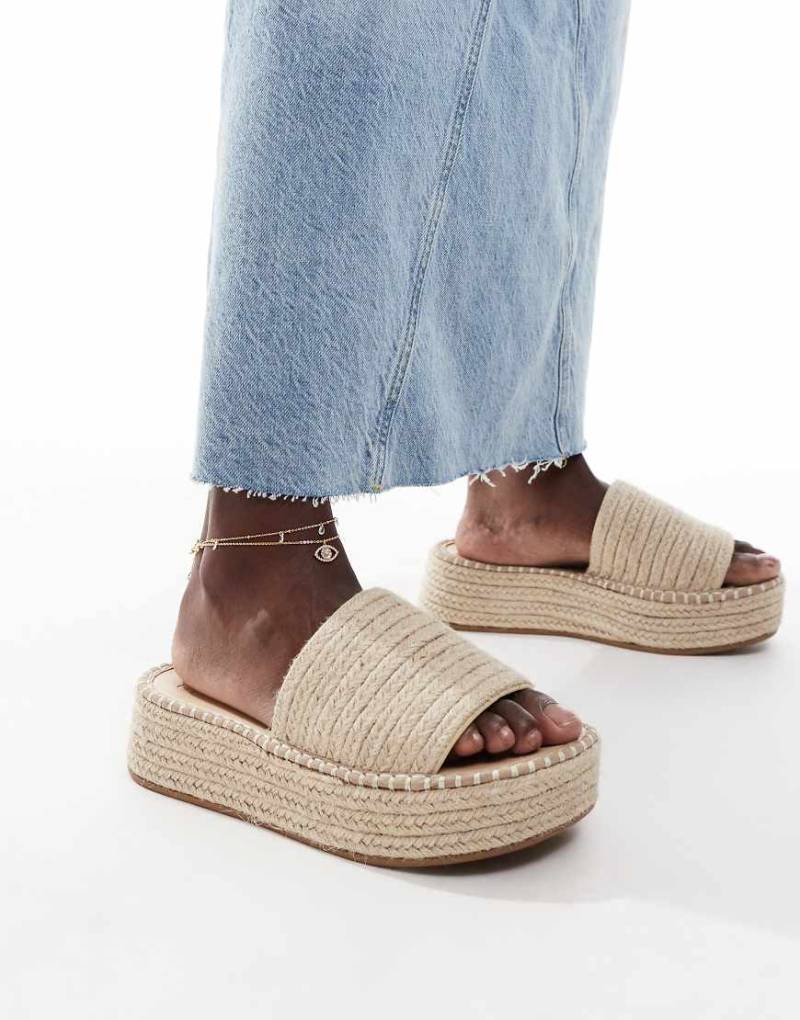 ASOS DESIGN - Jordyn - Espadrille-Sandalen in Naturfarbe mit Plateausohle-Neutral von ASOS DESIGN