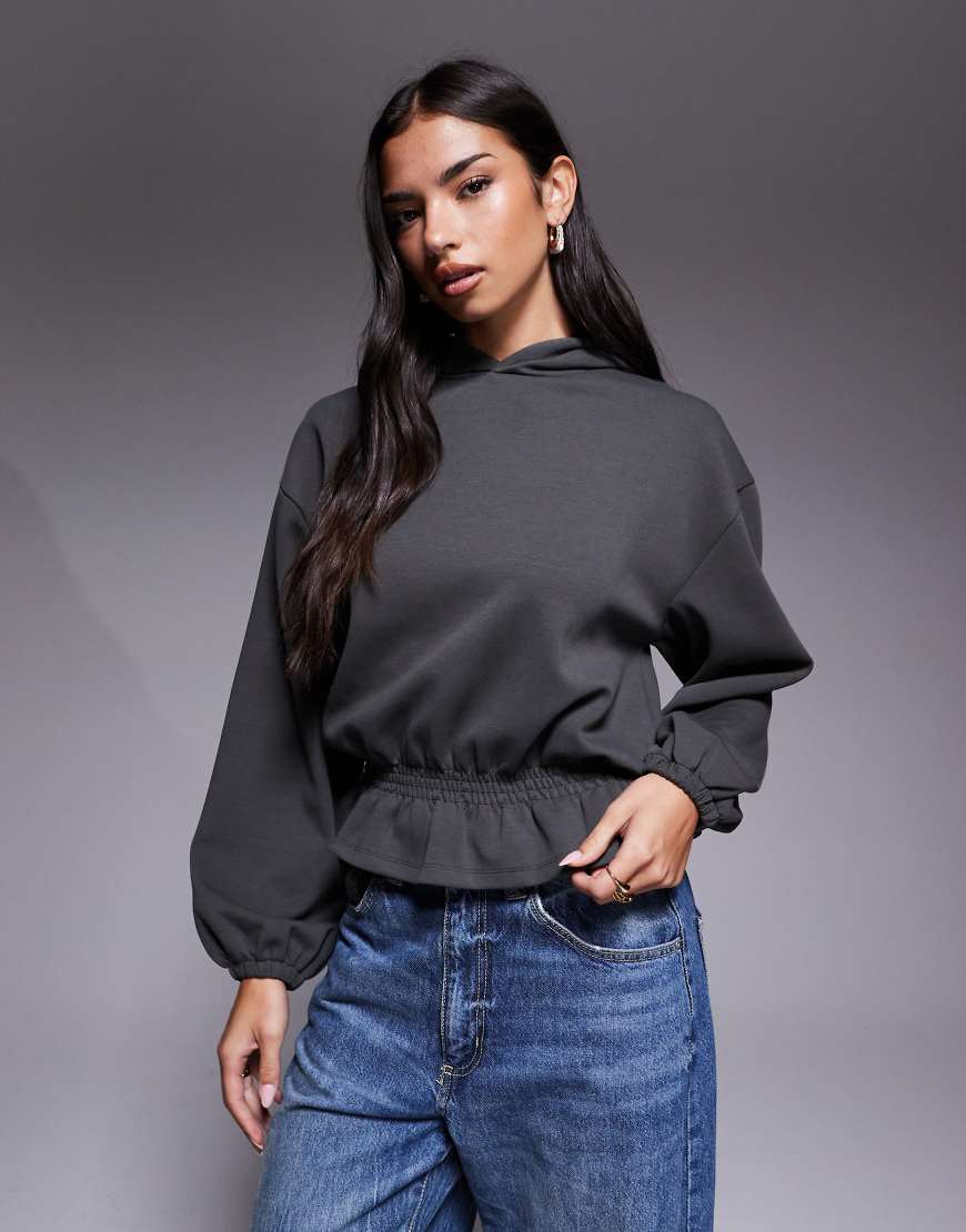 ASOS DESIGN - Kapuzenpullover aus Interlock-Stoff in Anthrazit mit geraffter Taille-Grau von ASOS DESIGN