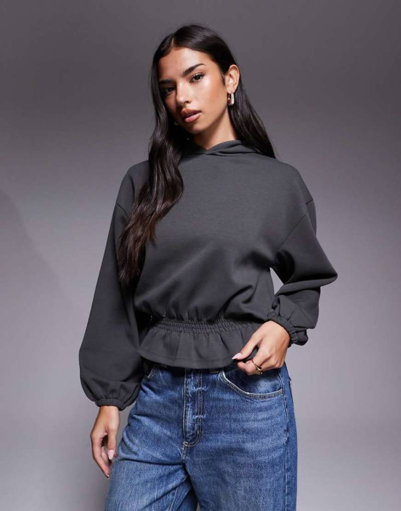 ASOS DESIGN - Kapuzenpullover aus Interlock-Stoff in Anthrazit mit geraffter Taille-Grau von ASOS DESIGN