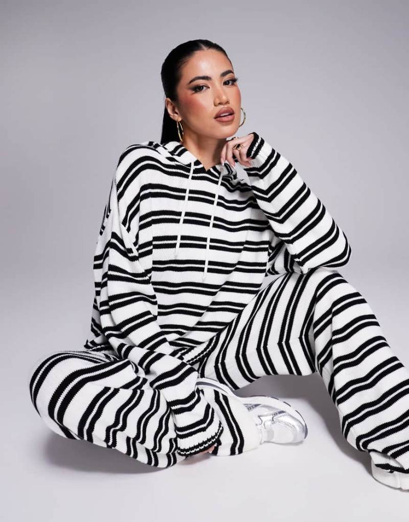 ASOS DESIGN - Kapuzenpullover aus Strick in Schwarz-Weiß gestreift, Kombiteil-Bunt von ASOS DESIGN